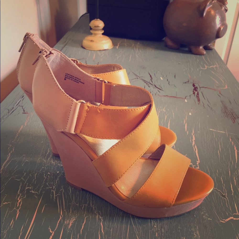 Seychelles Wedges